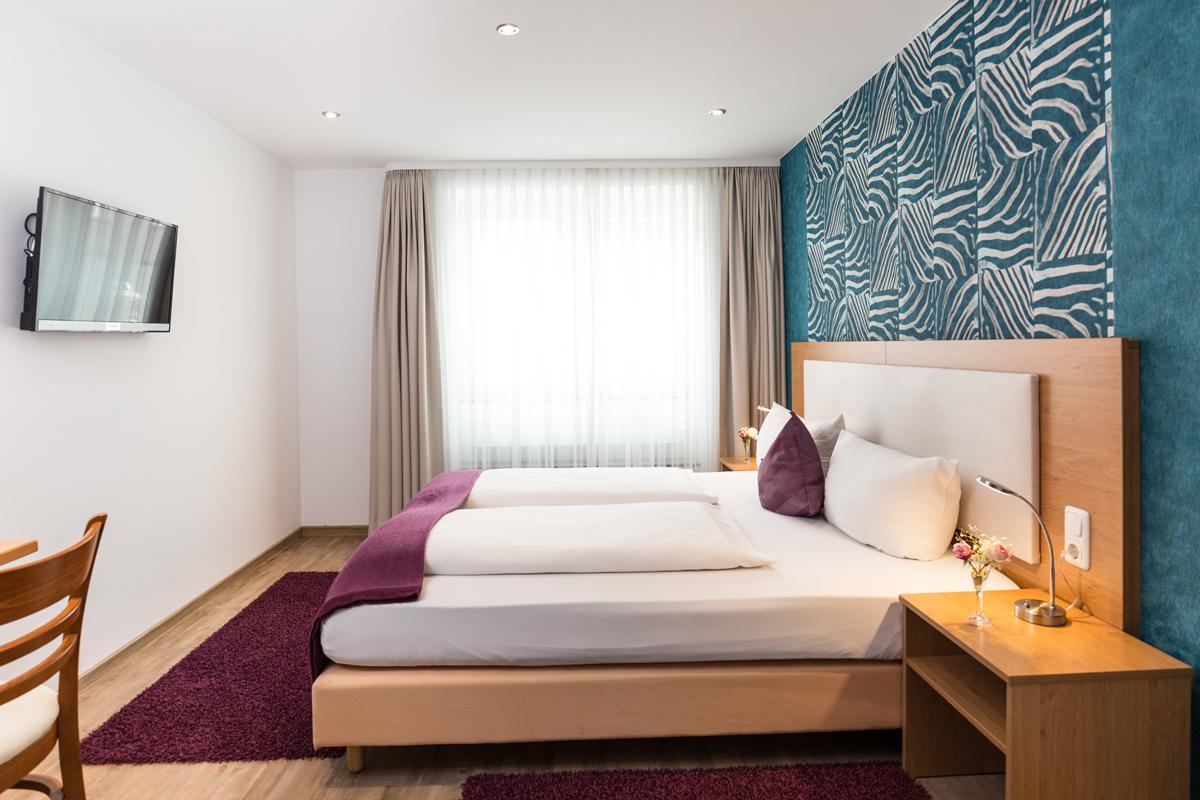 Hotel Sarah ไฮน์สแบร์ก ภายนอก รูปภาพ